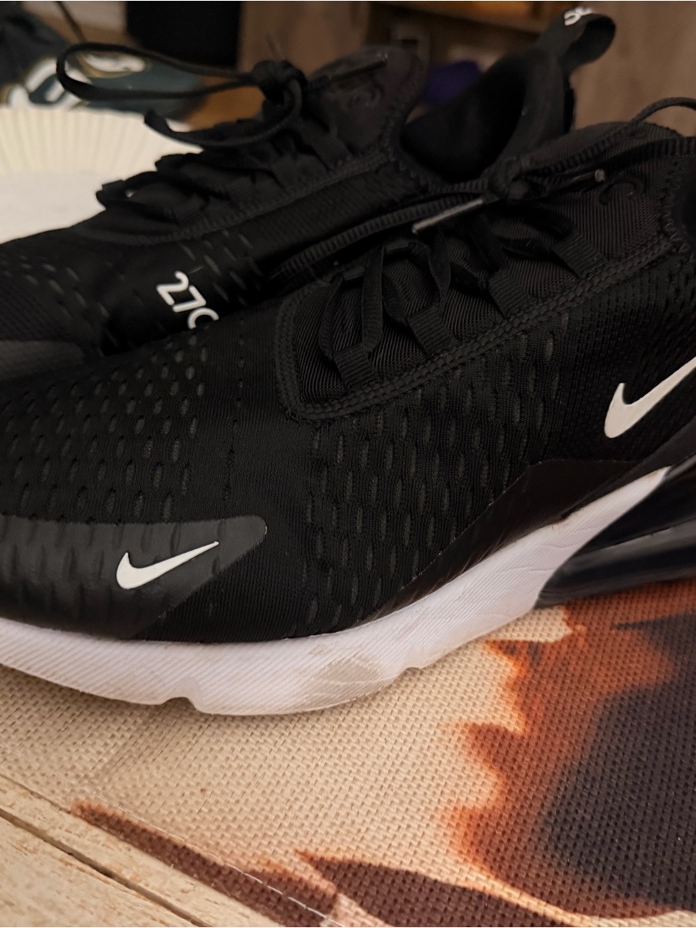 Men’s size 12 Nike Air Max 270 Men's Sneakers - Black/White - Picture 9 of 12